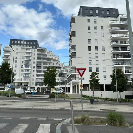Agreable 2 Pieces Avec Balcon Et Parking Transports By Immo Kit Apartment